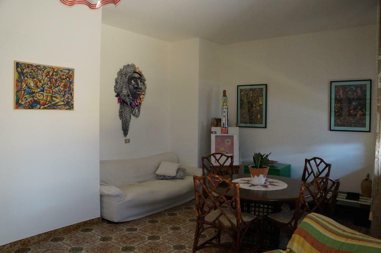 Casa Donna Gilda Apartment เลชเช ภายนอก รูปภาพ